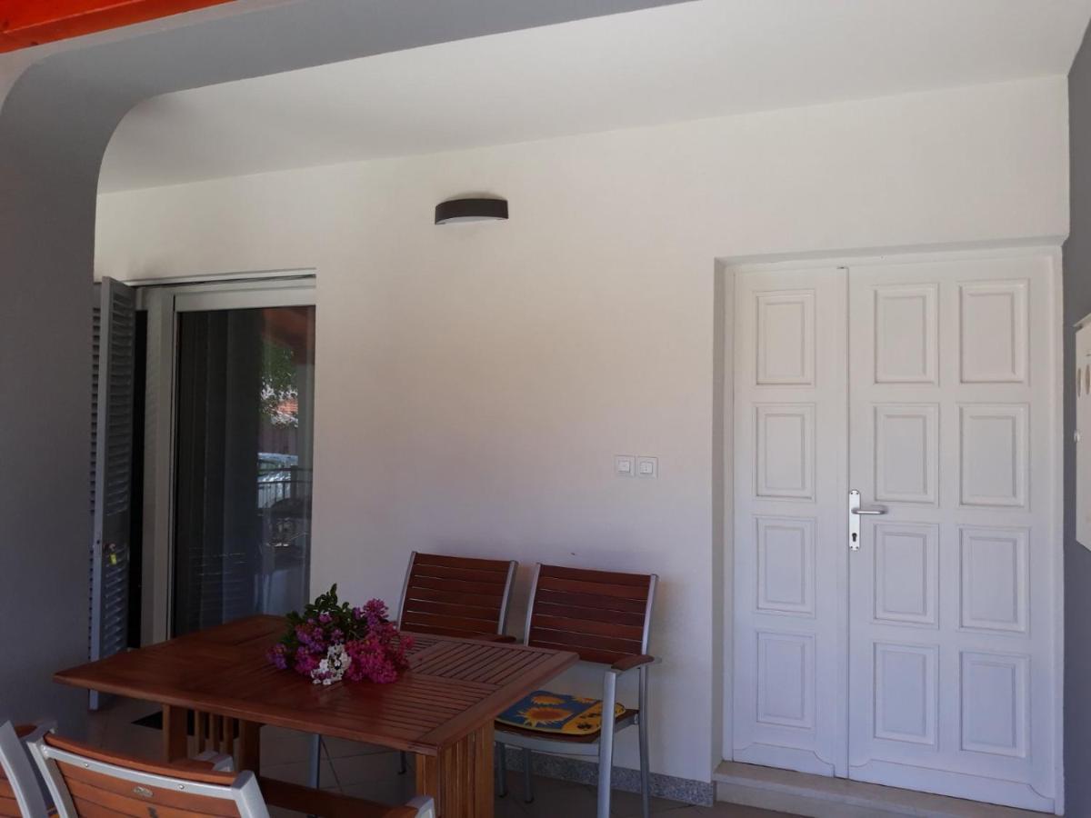 Apartment Nevia Fažana Exteriér fotografie